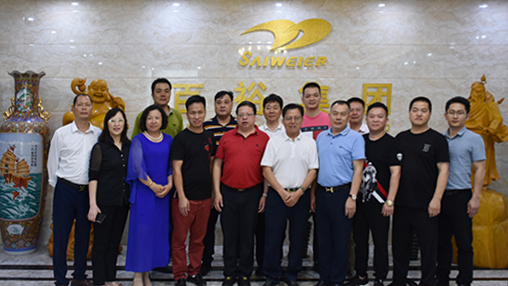 傾聽(tīng)企業(yè)心聲：南寧市民營(yíng)企業(yè)家聯(lián)合會(huì)走訪(fǎng)百裕集團(tuán)