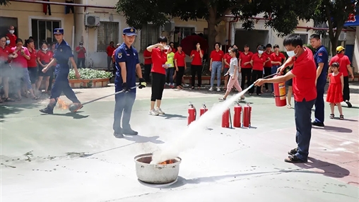 防患未然 | 百裕集團(tuán)生產(chǎn)中心2021年消防安全知識培訓(xùn)及演練